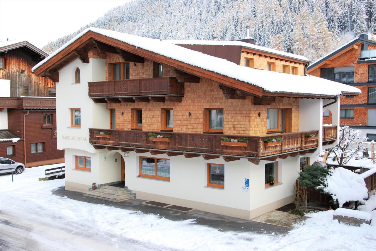 Haus Moostal Hotel Sankt Anton am Arlberg Buitenkant foto